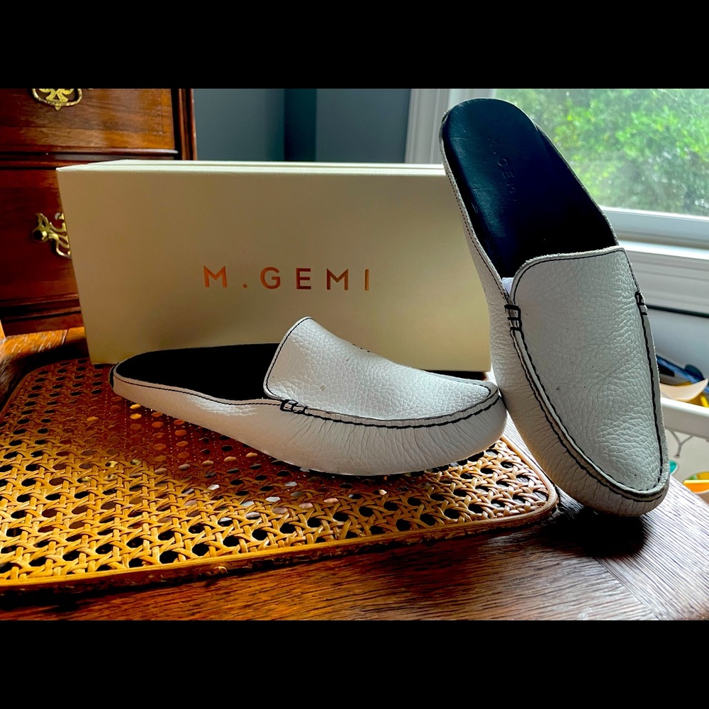 M.Gemí Feliz Mule, pebbled leather. EUC. Classy!